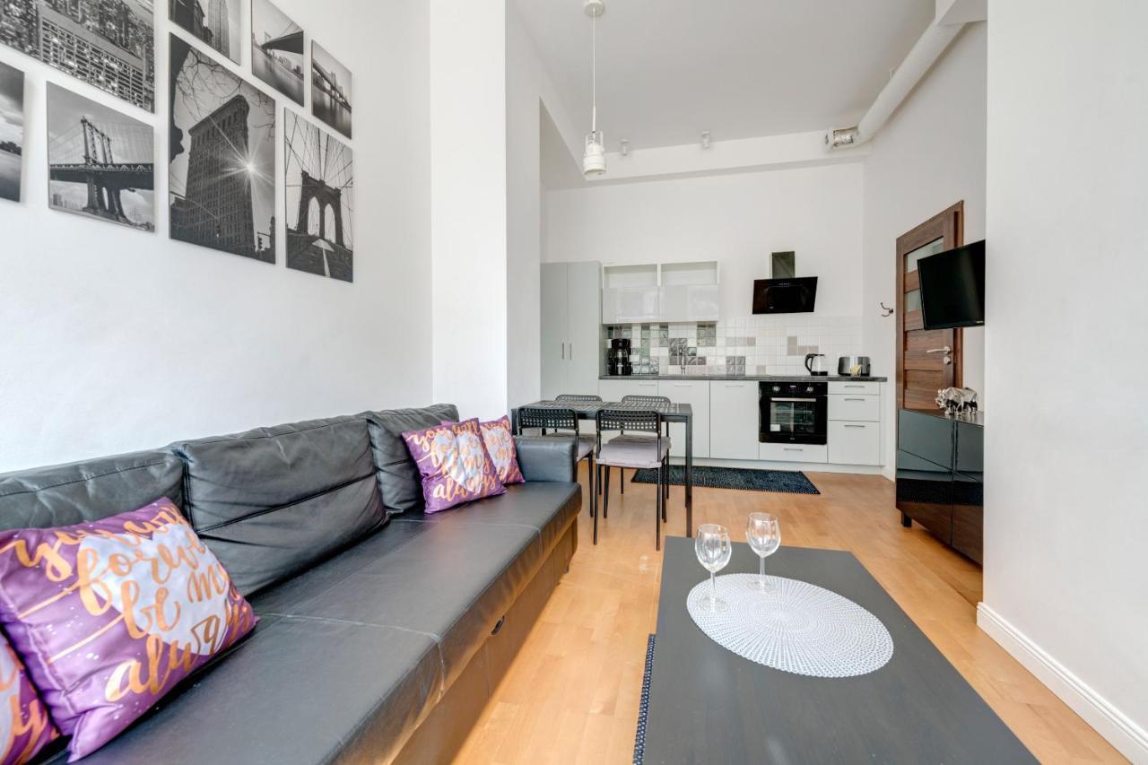 Dom & House - Apartments Chmielna Park กดัญสก์ ภายนอก รูปภาพ