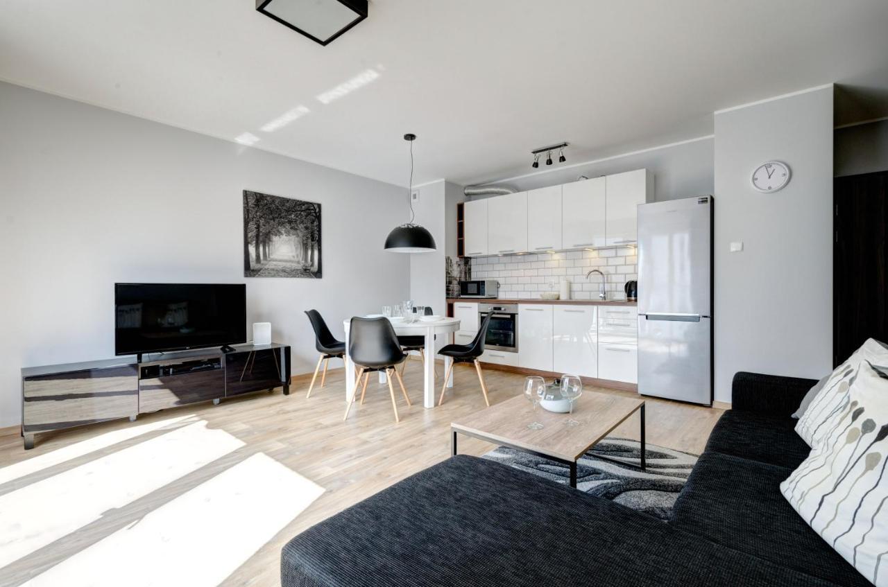 Dom & House - Apartments Chmielna Park กดัญสก์ ภายนอก รูปภาพ