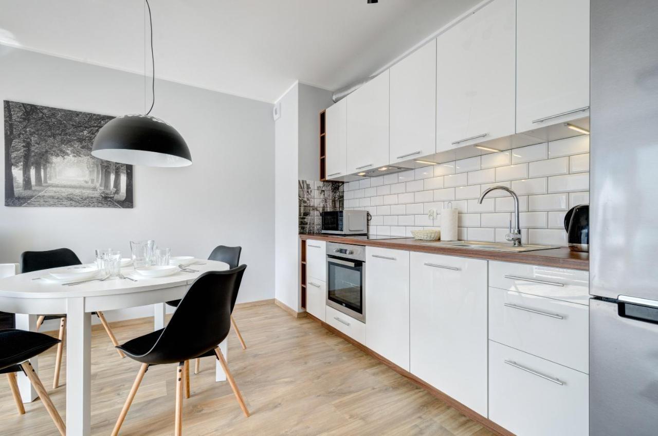 Dom & House - Apartments Chmielna Park กดัญสก์ ภายนอก รูปภาพ