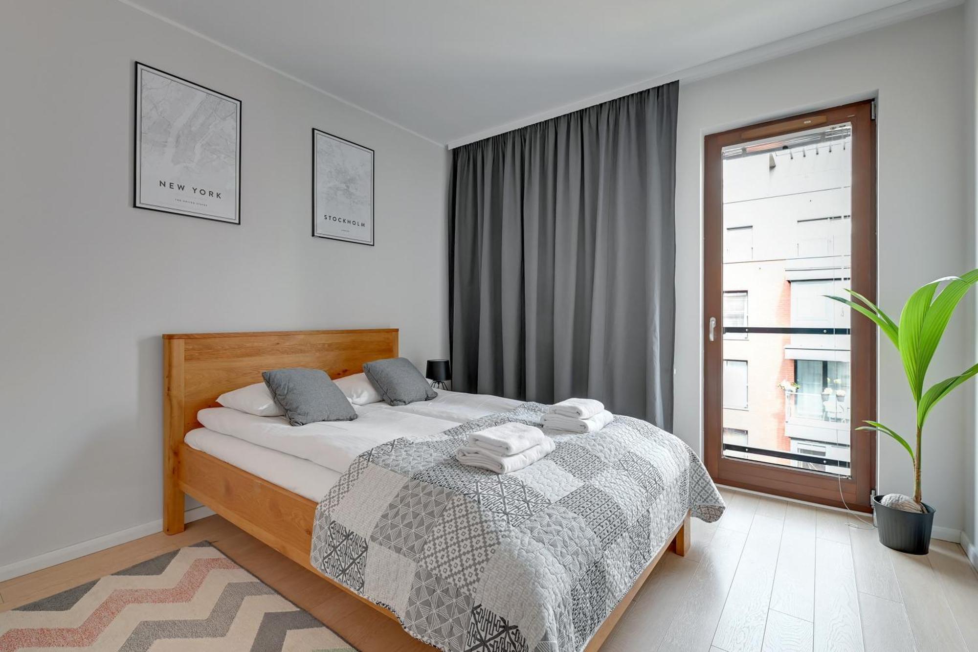 Dom & House - Apartments Chmielna Park กดัญสก์ ภายนอก รูปภาพ