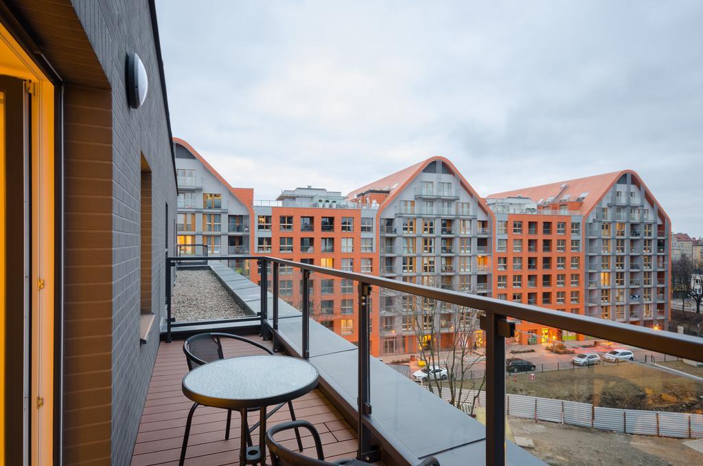 Dom & House - Apartments Chmielna Park กดัญสก์ ภายนอก รูปภาพ