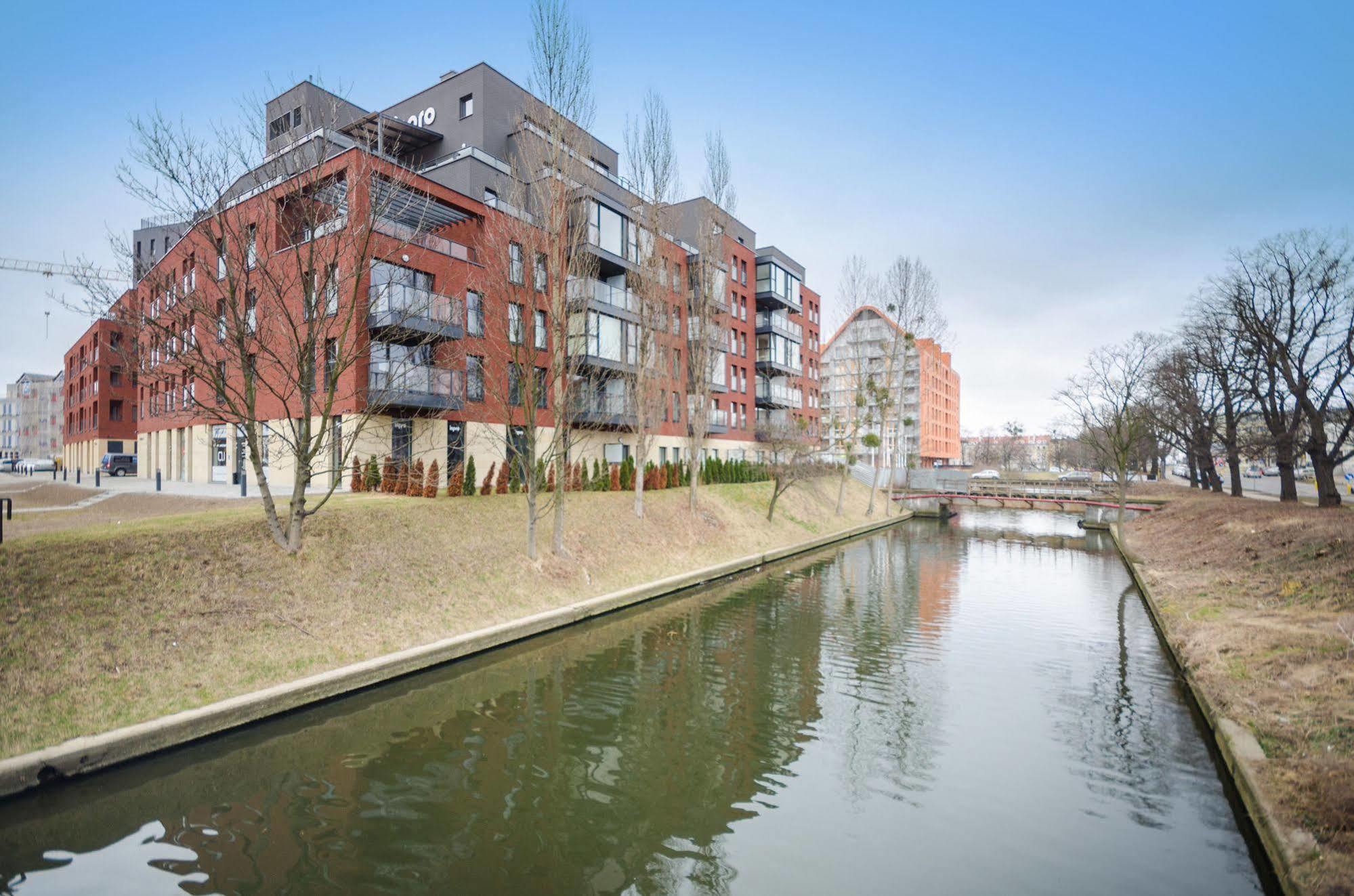 Dom & House - Apartments Chmielna Park กดัญสก์ ภายนอก รูปภาพ